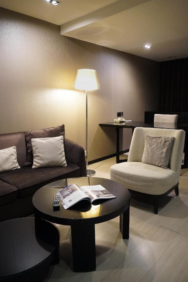 Talmud Hotel Kaohsiung Loveriver Extérieur photo
