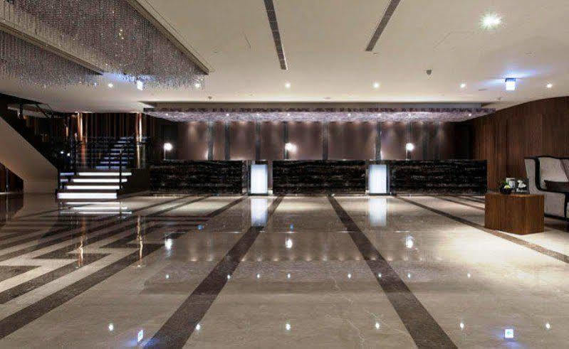 Talmud Hotel Kaohsiung Loveriver Extérieur photo